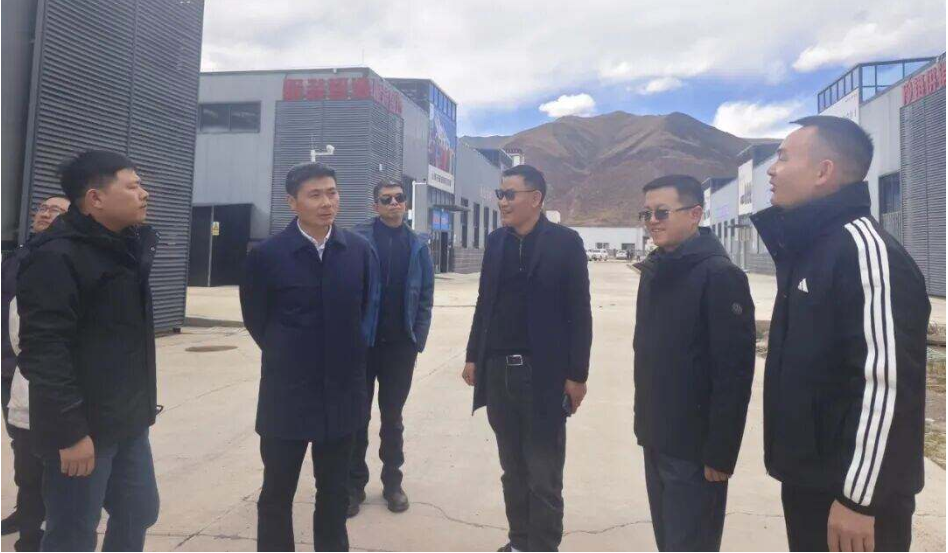省援藏指挥部赴比如县调研并看望援藏干部人才