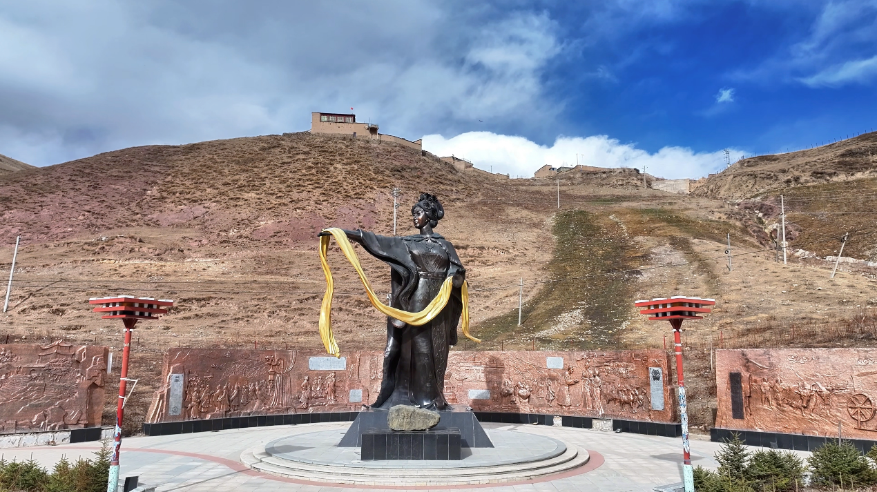 比如县唐蕃古道文化旅游景区